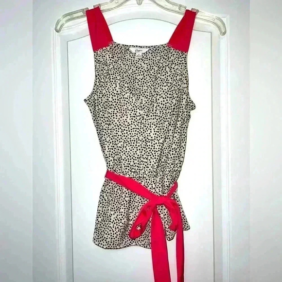 Candie's Tops - Candies dressy tank top with tie